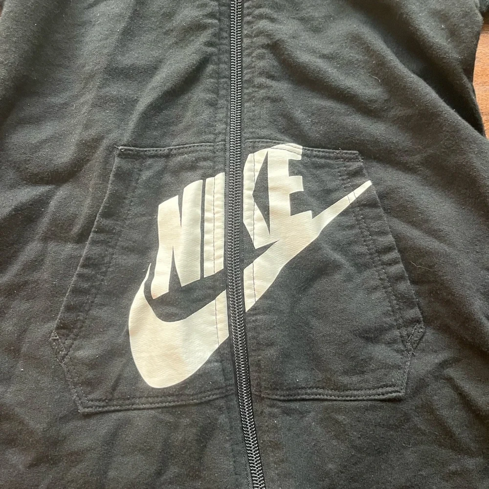 Nike Baby Black Hooded Coverall‎ Jumpsuit size 24 months Just Do It. on hood